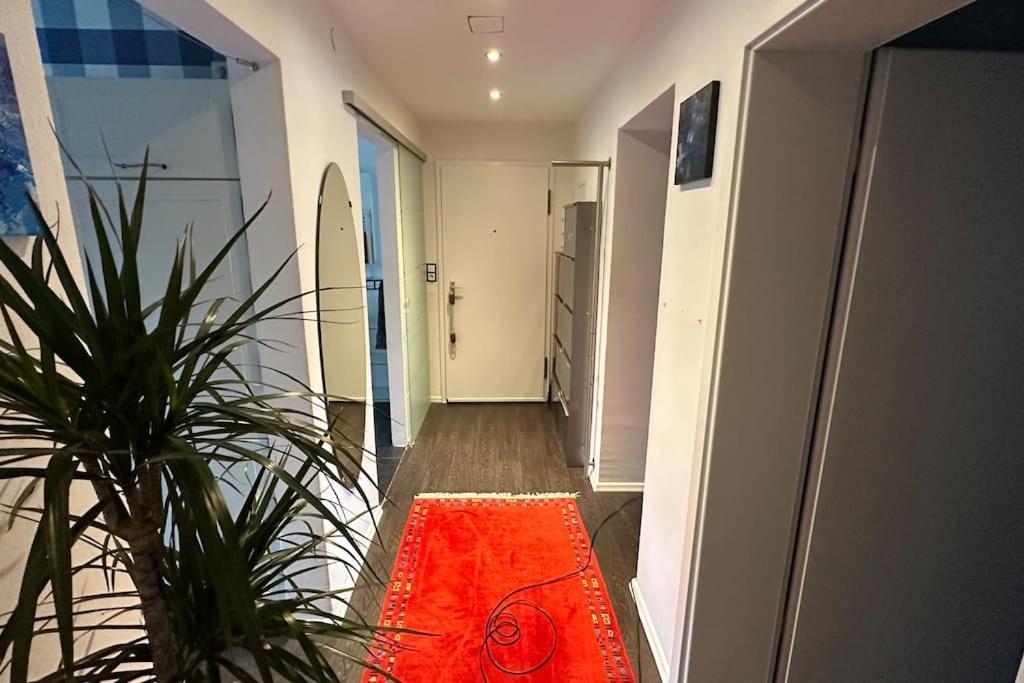 Monikas Home - Gemuetliche 3-Zimmer-Wohnung Im Herzen Von Böblingen Exterior foto
