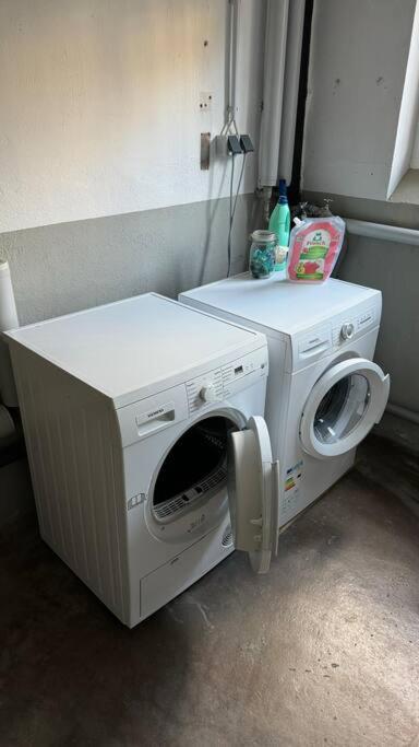 Monikas Home - Gemuetliche 3-Zimmer-Wohnung Im Herzen Von Böblingen Exterior foto